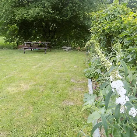 No 5 Plaisance Bed & Breakfast