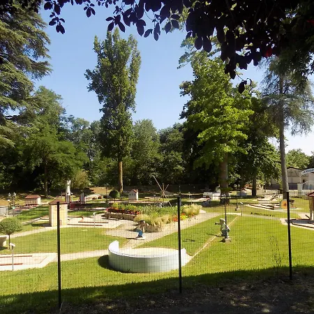 No 5 Plaisance 3* Plaisance (Aveyron)