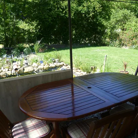 Bed & Breakfast No 5 Plaisance 3*