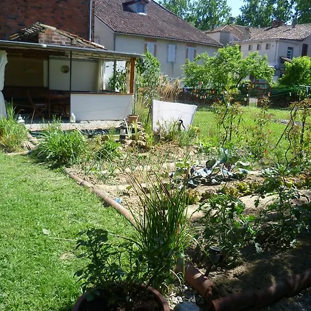 No 5 Plaisance Bed & Breakfast